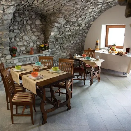 B&B Le Aquane Ono San Pietro Exterior photo